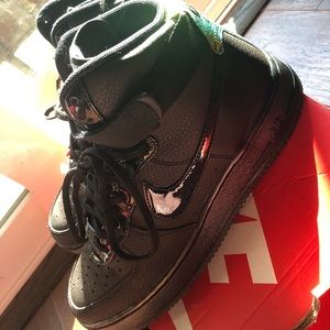 Black Air Force 1’s 🥵